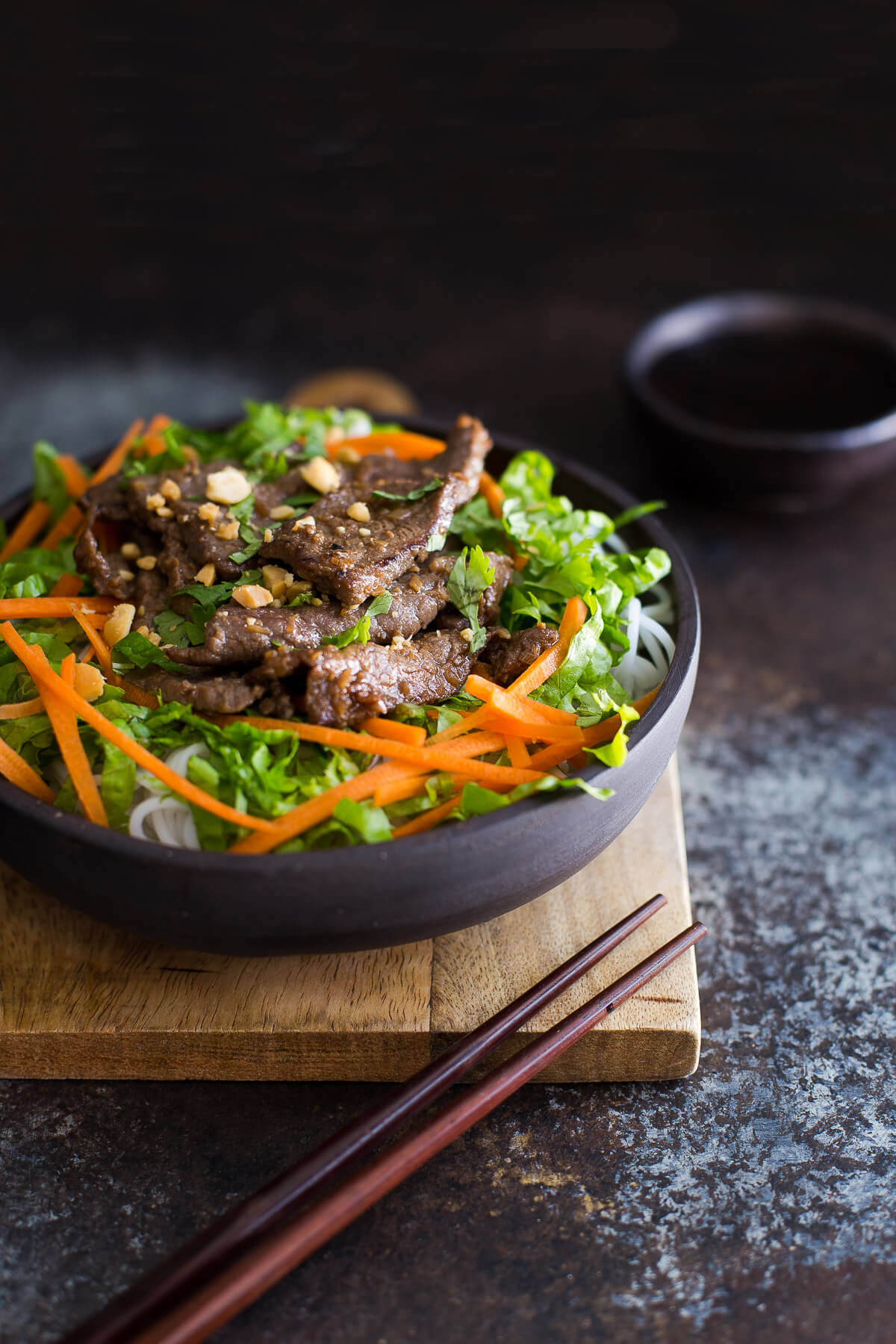 Vietnamese Lemongrass Beef Vermicelli Bowls with Garlic Hoisin Sauce ...