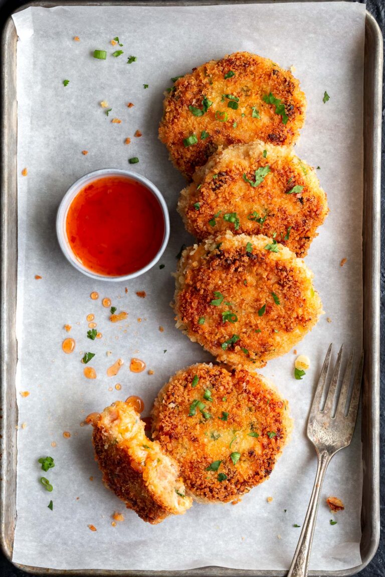 Extra Crispy Asian Salmon Cakes - Taming of the Spoon
